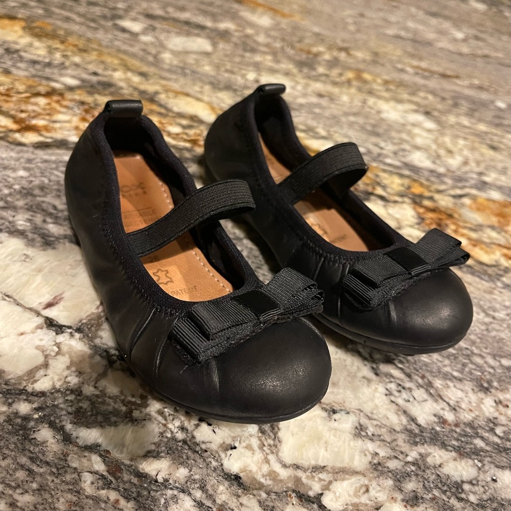 Geox Black Leather Ballet Flats